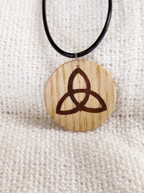 Pendentif modèle Triquetra