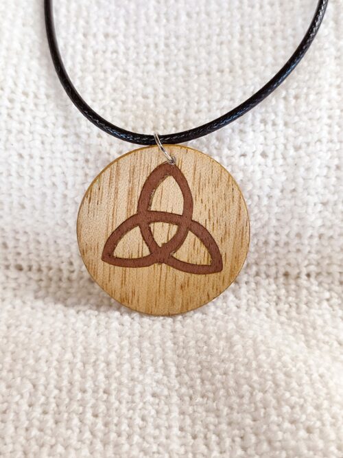 Pendentif modèle Triquetra