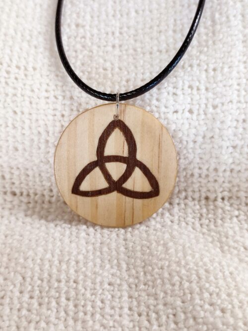 Pendentif modèle Triquetra